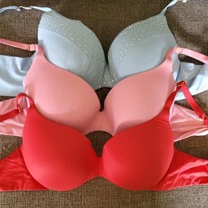 Victoria's secret push up bras (3)